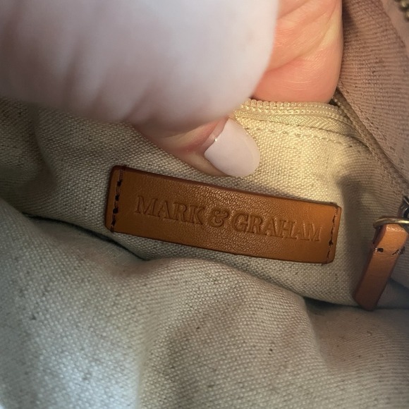 Mark & Graham Camel Pebbled Leather Crossbody Camera Bag Purse  "JG" Monogram - Picture 8 of 15